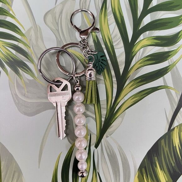 PLANT LADY Bag Charm Keychain Multi MONSTERA Pendant Suede Tassel Faux Pearls - Picture 6 of 17